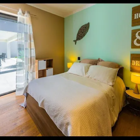 Beautiful 5 Bedrooms Villa, A Shelter In Lush Greenery *